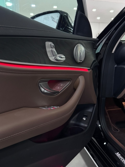 mercedes-benz e 300 2.0 cgi gasolina exclusive 9g-tronic 4p automatico 202211