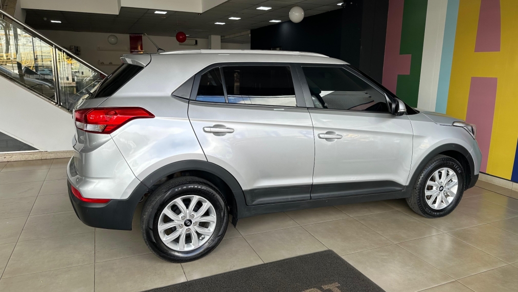 hyundai creta 1.6 16v flex smart automatico. hyundai creta 1.6 16v flex smart automatico.