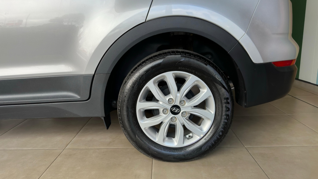 hyundai creta 1.6 16v flex smart automatico. hyundai creta 1.6 16v flex smart automatico.