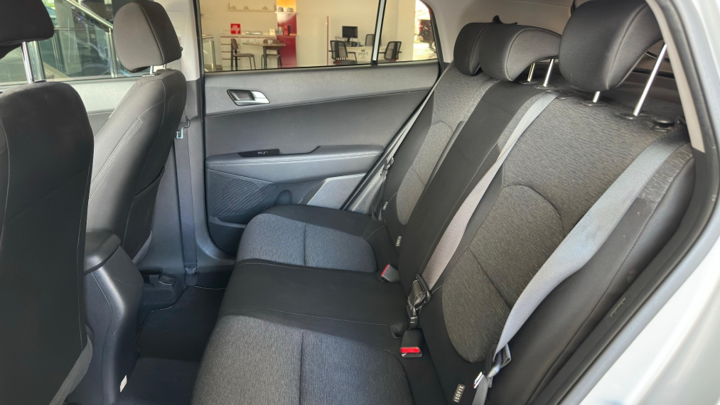hyundai creta 1.6 16v flex smart automatico. hyundai creta 1.6 16v flex smart automatico.