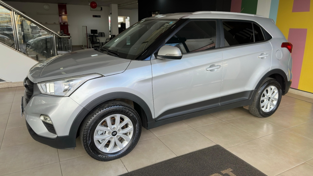 hyundai creta 1.6 16v flex smart automatico. hyundai creta 1.6 16v flex smart automatico.