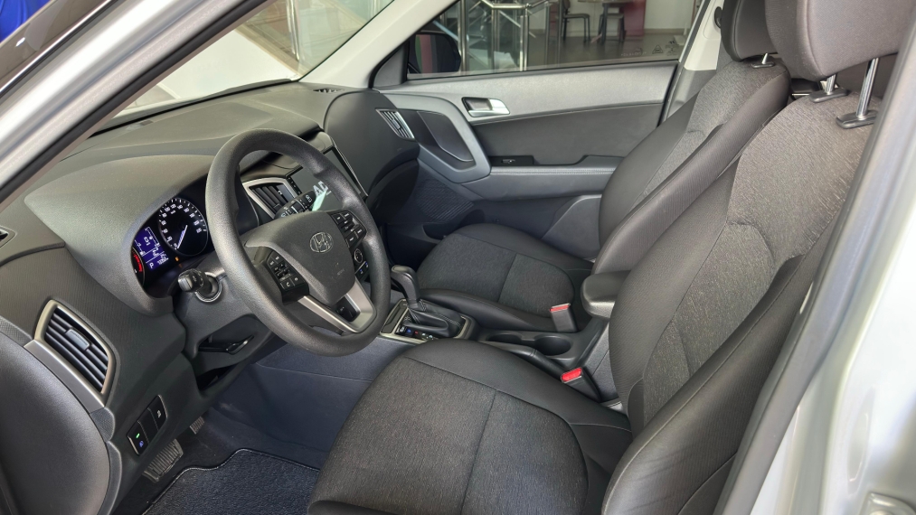 hyundai creta 1.6 16v flex smart automatico. hyundai creta 1.6 16v flex smart automatico.