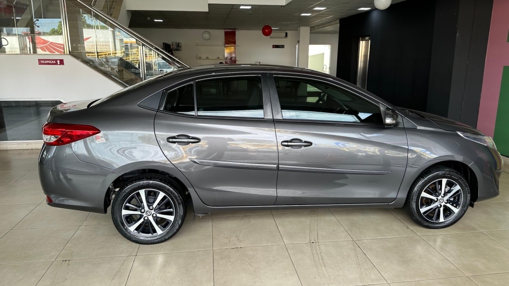 toyota yaris 1.5 16v flex sedan xls connect multidrive 2022