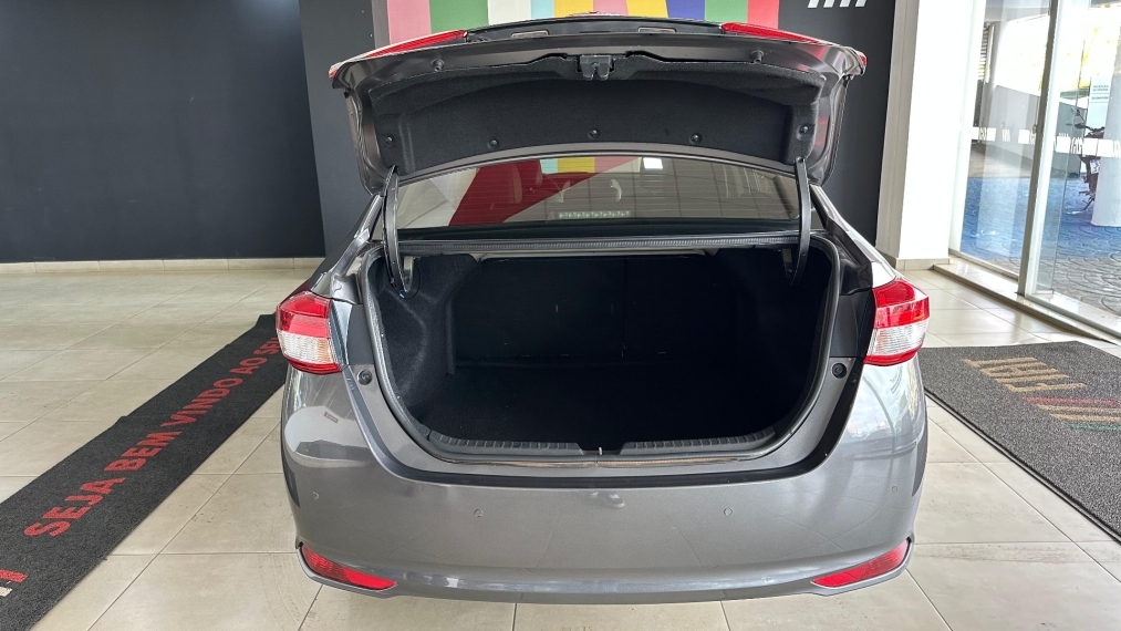 toyota yaris 1.5 16v flex sedan xls connect multidrive 2022