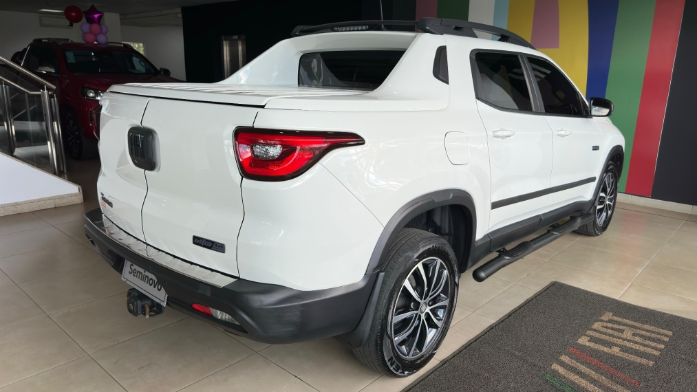 fiat toro 2.0 16v turbo diesel ultra 4wd at9 1.3 4p automatico 2021 fiat toro 2.0 16v turbo diesel ultra 4wd at9 1.3 4p automatico 2021