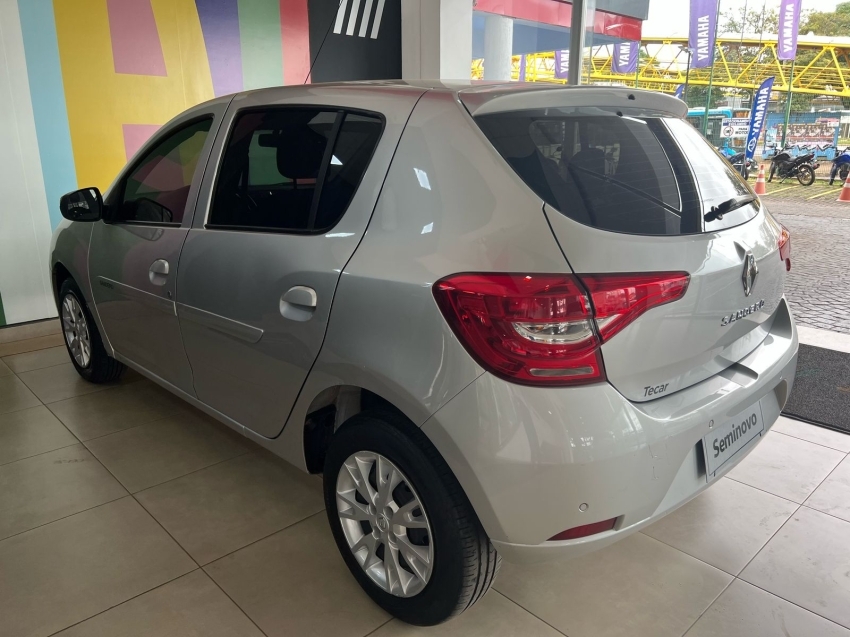 renault sandero 1.0 12v sce flex zen manual.