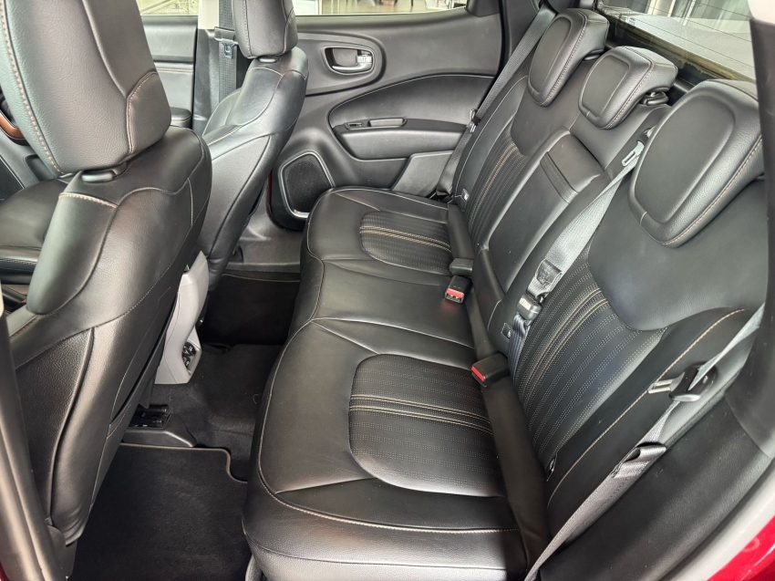fiat toro 2.0 16v turbo diesel volcano 4wd at9.