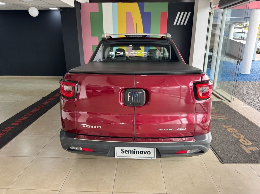 fiat toro 2.0 16v turbo diesel volcano 4wd at9.