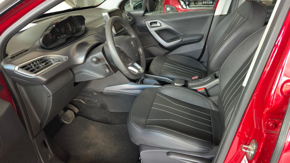 peugeot 2008 1.6 16v thp flex griffe 4p automatico. peugeot 2008 1.6 16v thp flex griffe 4p automatico.