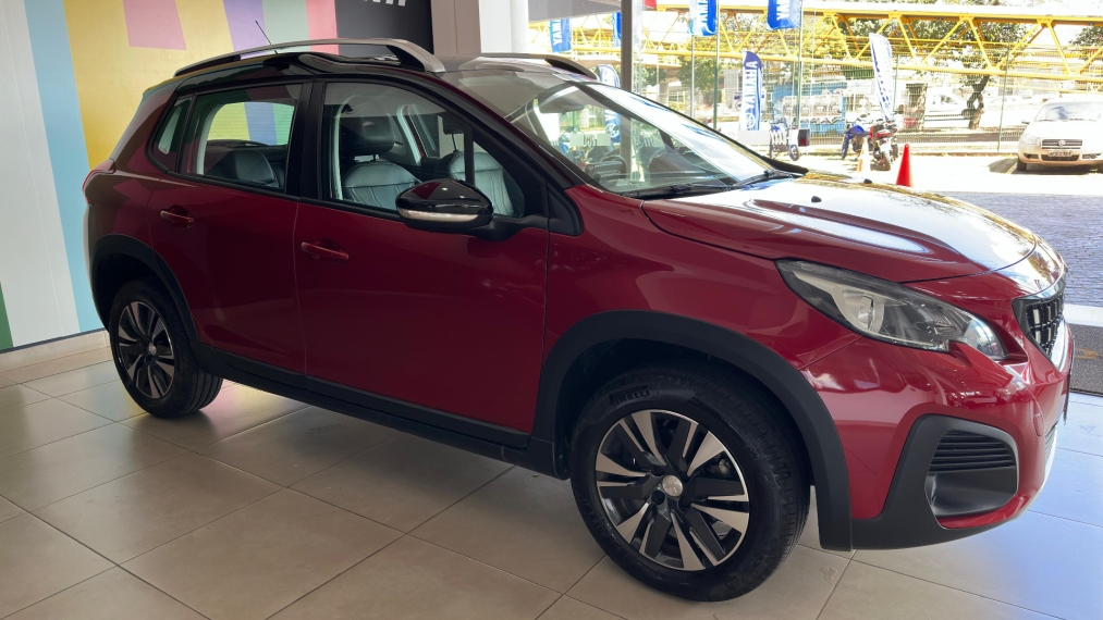 peugeot 2008 1.6 16v thp flex griffe 4p automatico. peugeot 2008 1.6 16v thp flex griffe 4p automatico.