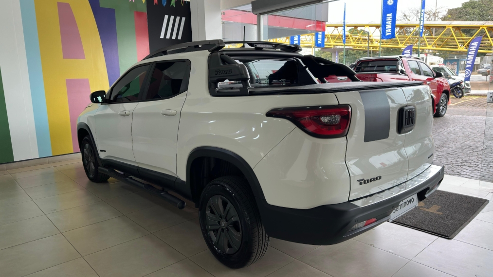 fiat toro 1.8 16v evo flex freedom at6 4p automatico 2021 fiat toro 1.8 16v evo flex freedom at6 4p automatico 2021