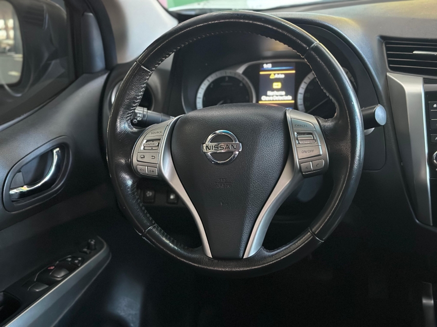 nissan frontier 2.3 16v turbo diesel xe cd 4x4 automatico 4p 2019 nissan frontier 2.3 16v turbo diesel xe cd 4x4 automatico 4p 2019