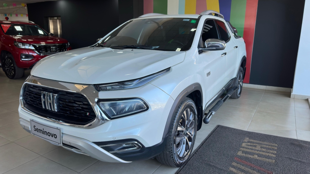 fiat toro 2.0 16v turbo diesel ranch 4wd at9 flex 4p automatico 2022