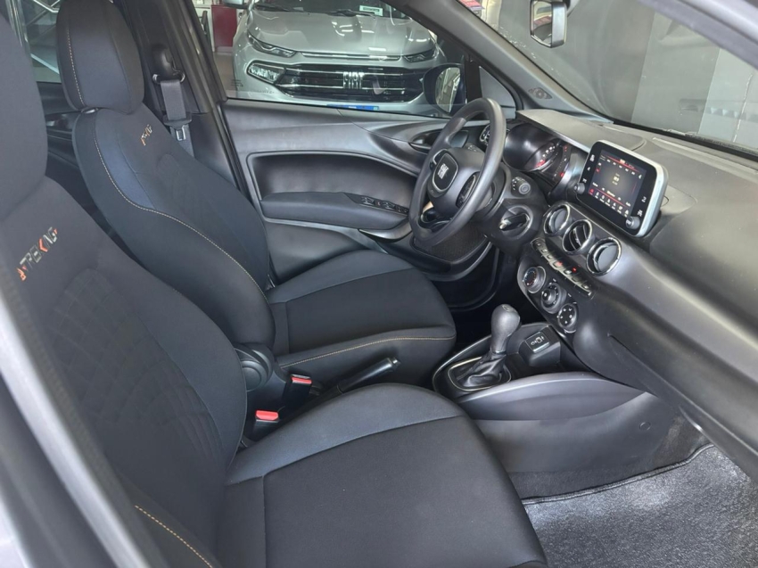 fiat argo 1.3 firefly flex trekking cvt 4p automatico 2025 fiat argo 1.3 firefly flex trekking cvt 4p automatico 2025