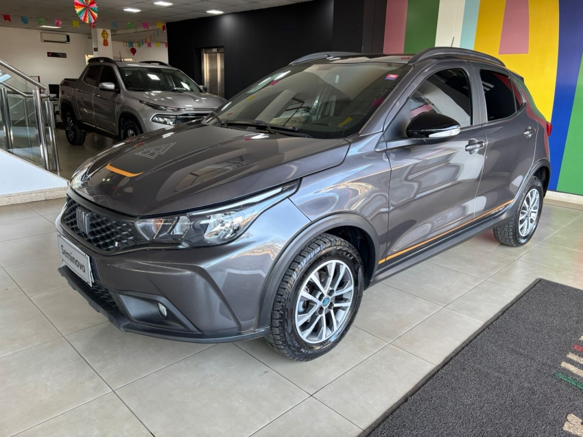 fiat argo 1.3 firefly flex trekking cvt 4p automatico 2025 fiat argo 1.3 firefly flex trekking cvt 4p automatico 2025