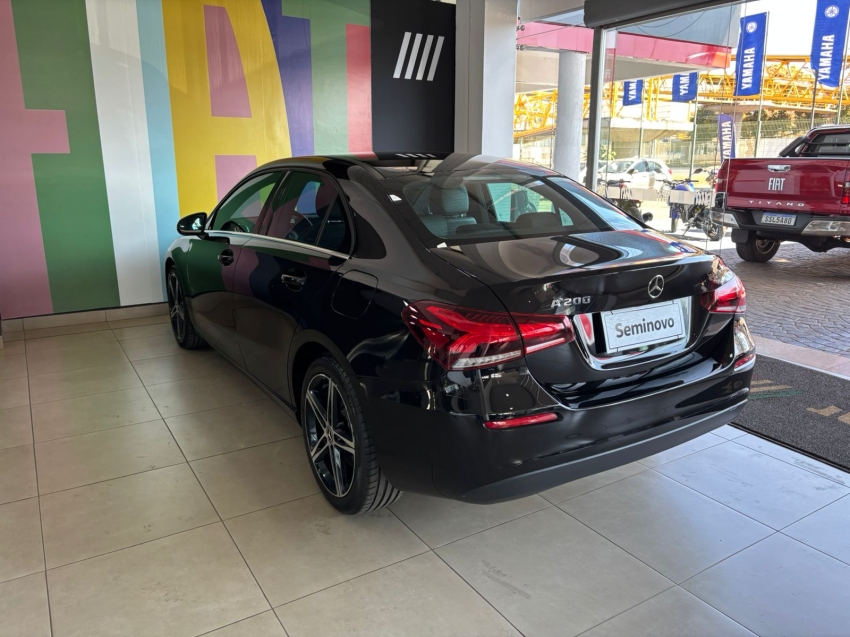 mercedes-benz a 200 1.3 cgi gasolina style sedan 7g-dct 4p automatico 2020