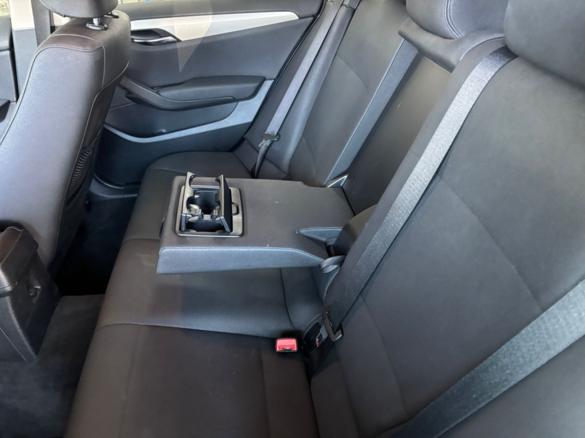 bmw x1 2.0 16v gasolina sdrive18i top 4p automatico 2012