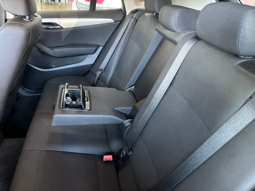 bmw x1 2.0 16v gasolina sdrive18i top 4p automatico 2012