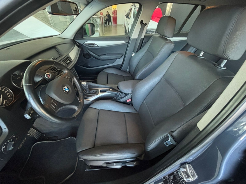 bmw x1 2.0 16v gasolina sdrive18i top 4p automatico 2012