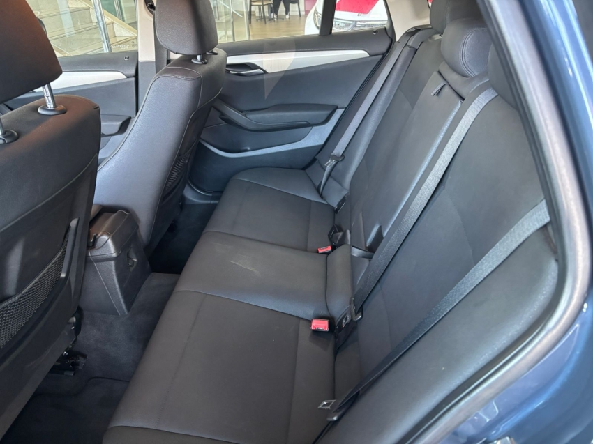 bmw x1 2.0 16v gasolina sdrive18i top 4p automatico 2012