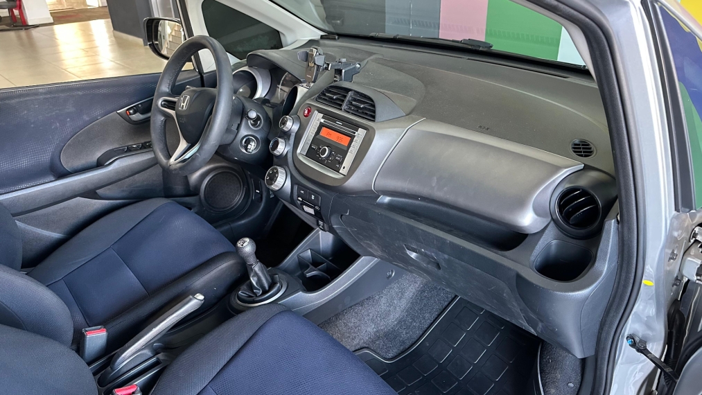 honda fit 1.4 lx 16v flex 4p manual 2014