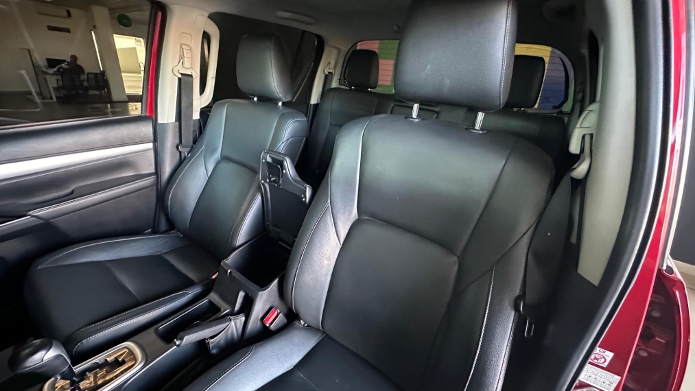 toyota hilux 2.8 srx 4x4 cd 16v diesel 4p automatico 2017 toyota hilux 2.8 srx 4x4 cd 16v diesel 4p automatico 2017