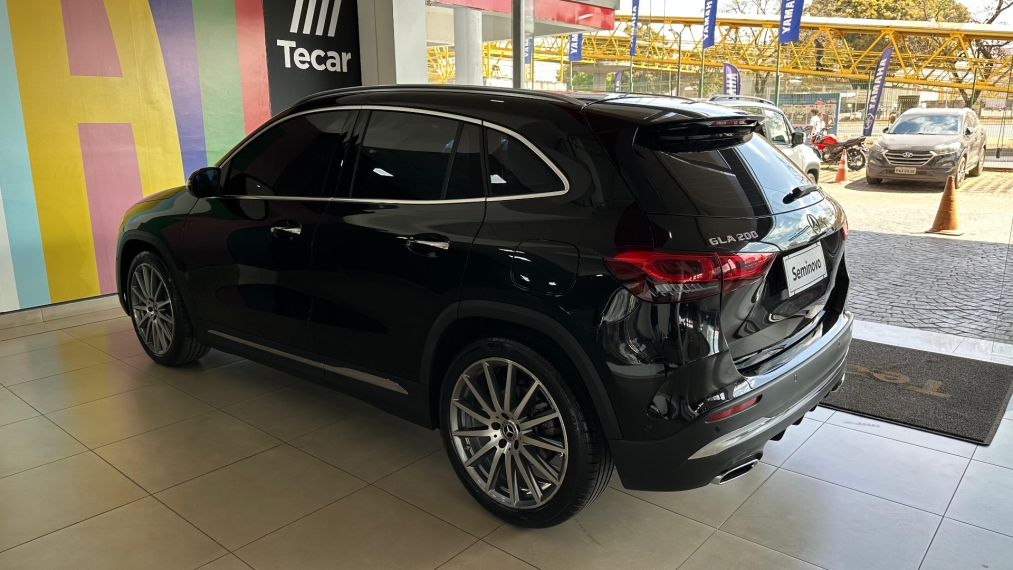 mercedes-benz gla 200 1.3 gci gasolina amg line 7g-dct 4p automatico 2021 mercedes-benz gla 200 1.3 gci gasolina amg line 7g-dct 4p automatico 2021
