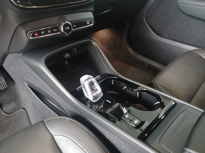 volvo xc40 2.0 t4 gasolina inscription geartronic 4p automatico 2020