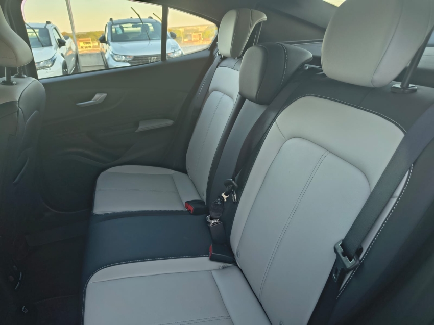 fiat fastback 1.0 turbo 200 flex impetus cvt 4p automatico 2025
