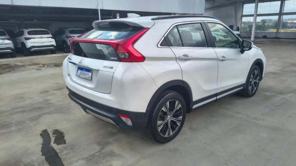 mitsubishi eclipse cross 1.5 mivec turbo gasolina hpe-s awd cvt 4p automatico 2020