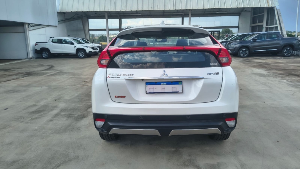 mitsubishi eclipse cross 1.5 mivec turbo gasolina hpe-s awd cvt 4p automatico 2020