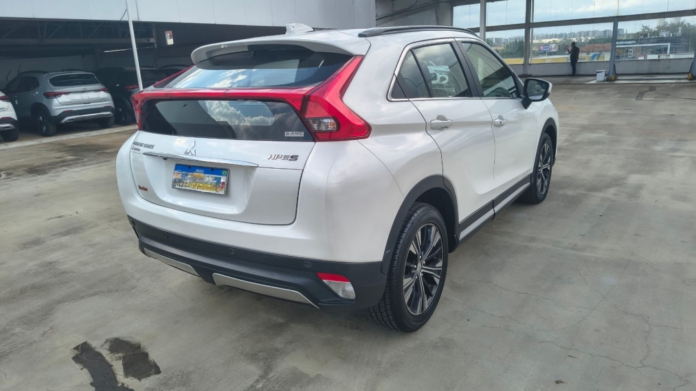 mitsubishi eclipse cross 1.5 mivec turbo gasolina hpe-s awd cvt 4p automatico 2020