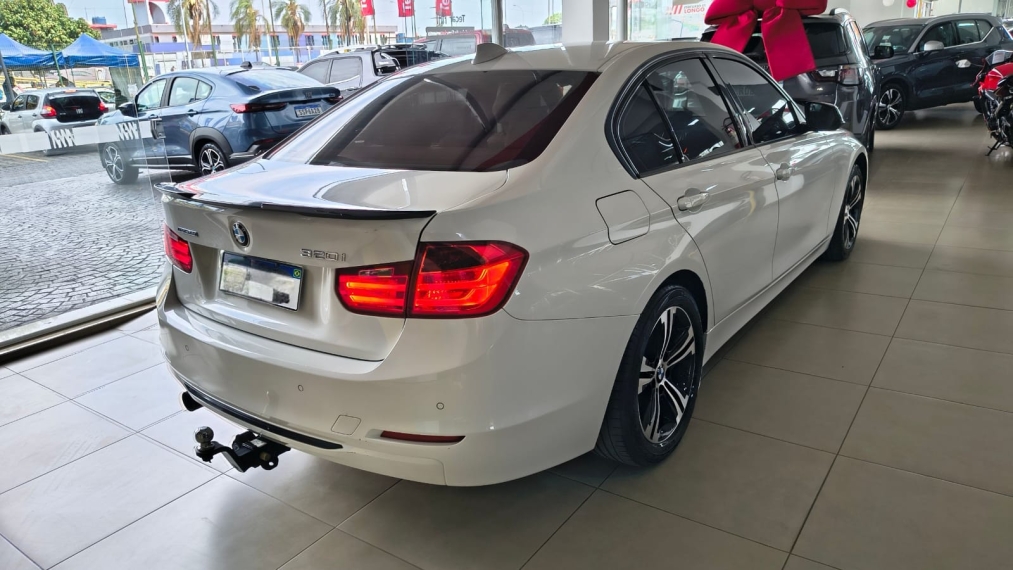 bmw 320i 2.0 16v turbo active flex 4p automatico 2015