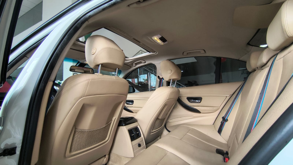 bmw 320i 2.0 16v turbo active flex 4p automatico 2015