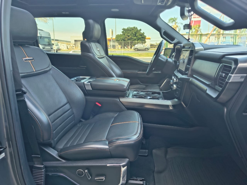 ford f-150 5.0 v8 gasolina cd platinum fx4 automatico 4p 202318