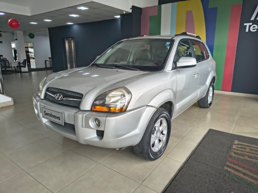 hyundai tucson 2.0 mpfi gls 16v 143cv 2wd flex 4p automatico gasolina 2017