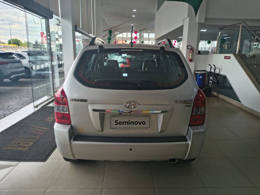 hyundai tucson 2.0 mpfi gls 16v 143cv 2wd flex 4p automatico gasolina 20174