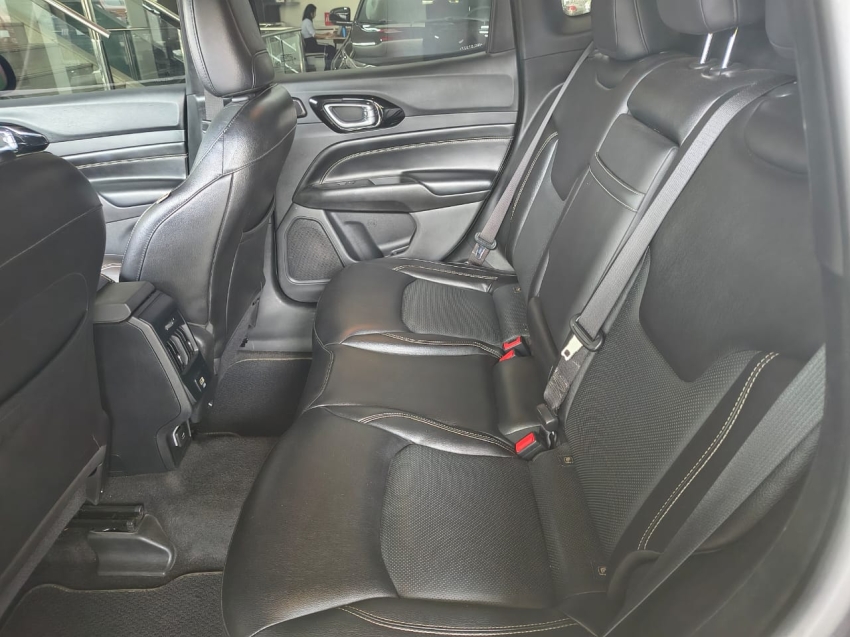 jeep compass 2.0 td350 turbo diesel longitude at9 1.3 4p automatico 202225