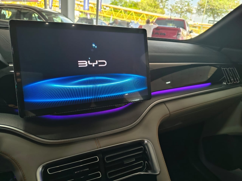 byd song plus 1.5 dm-i hibrido automatico 4p 202415