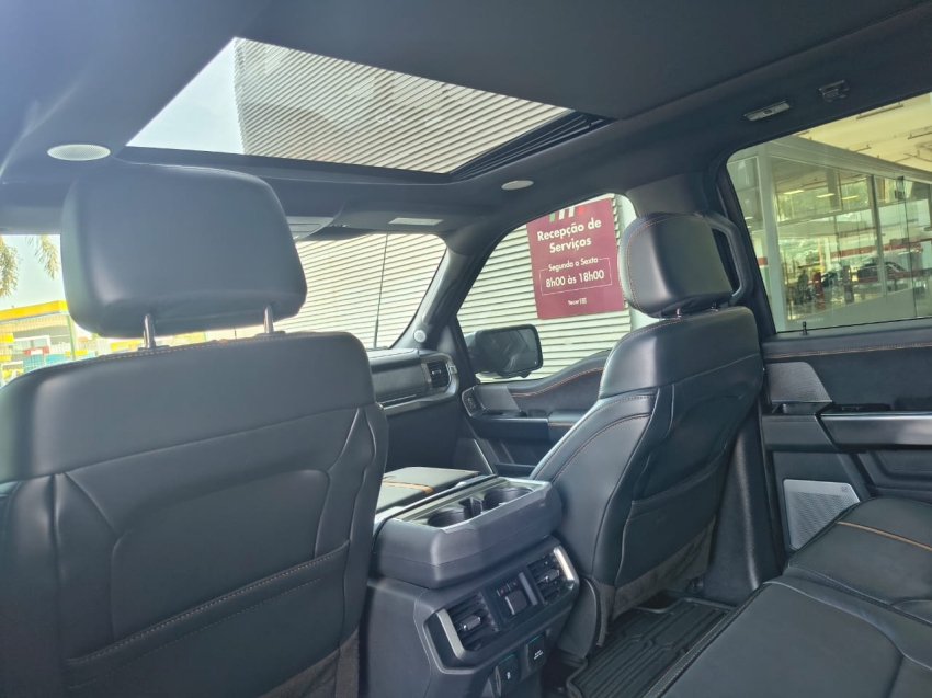 ford f-150 5.0 v8 gasolina cd platinum fx4 automatico 4p 202374