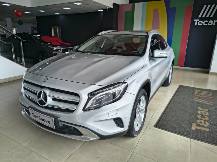 mercedes-benz gla 200 1.6 cgi advance 16v turbo flex 4p automatico gasolina 2017