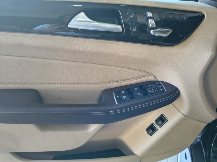 mercedes-benz gle 350 3.0 v6 bluetec diesel highway 4matic 9g-tronic 4p automatico 201818