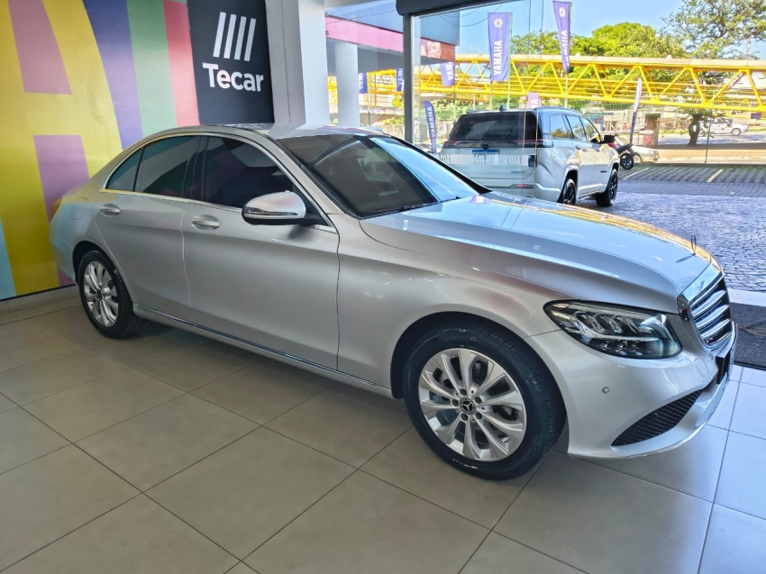 mercedes-benz c 180 1.6 cgi flex avantgarde 9g-tronic 4p automatico 20197