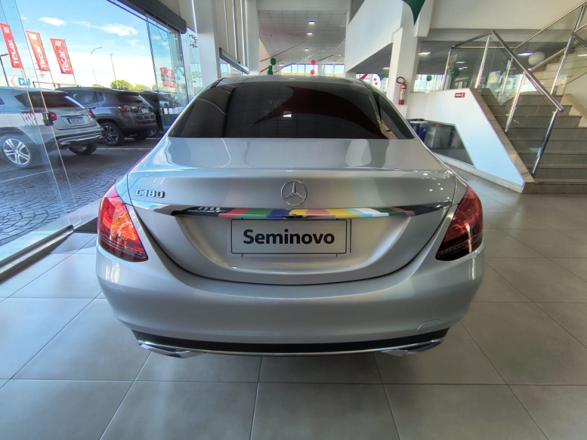 mercedes-benz c 180 1.6 cgi flex avantgarde 9g-tronic 4p automatico 201912