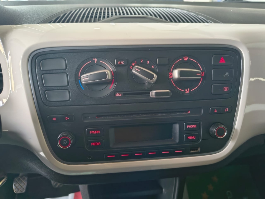 volkswagen cross up 1.0 tsi 12v flex 4p manual 201614