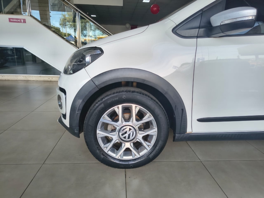 volkswagen cross up 1.0 tsi 12v flex 4p manual 201612