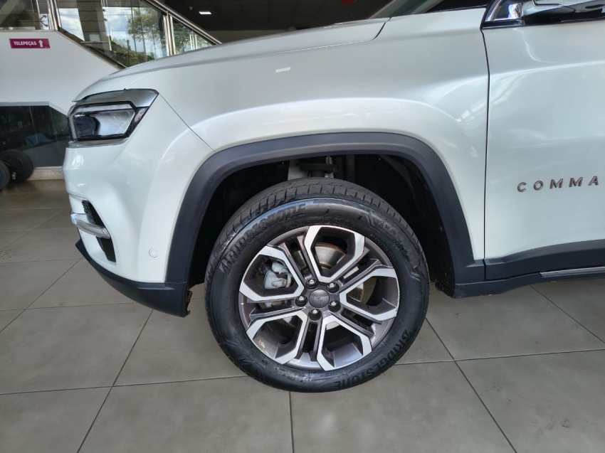 jeep commander 2.0 td380 turbo diesel limited at9 4p automatico 20229