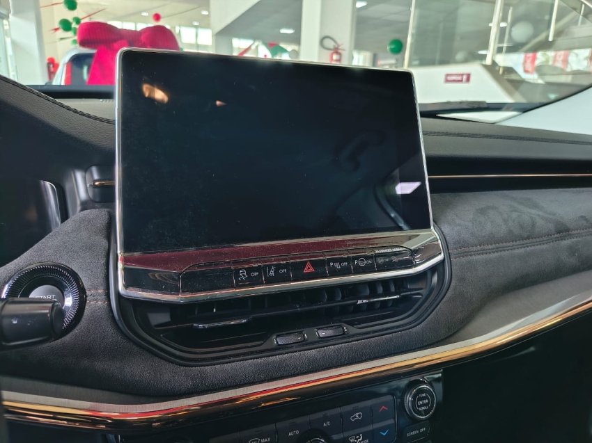 jeep commander 2.0 td380 turbo diesel limited at9 4p automatico 202212