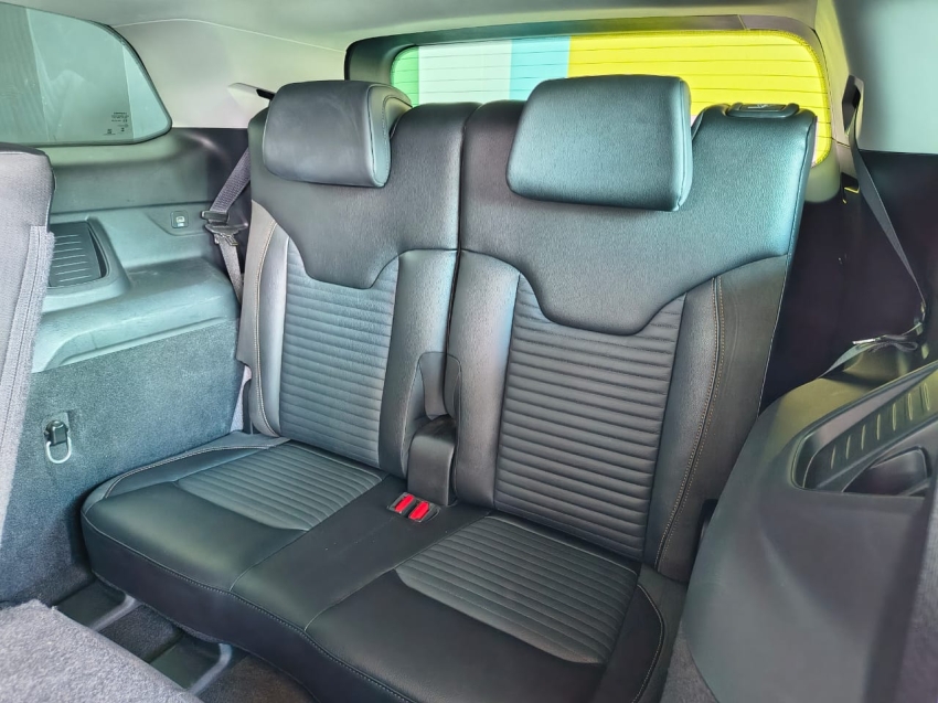 jeep commander 2.0 td380 turbo diesel limited at9 4p automatico 202219