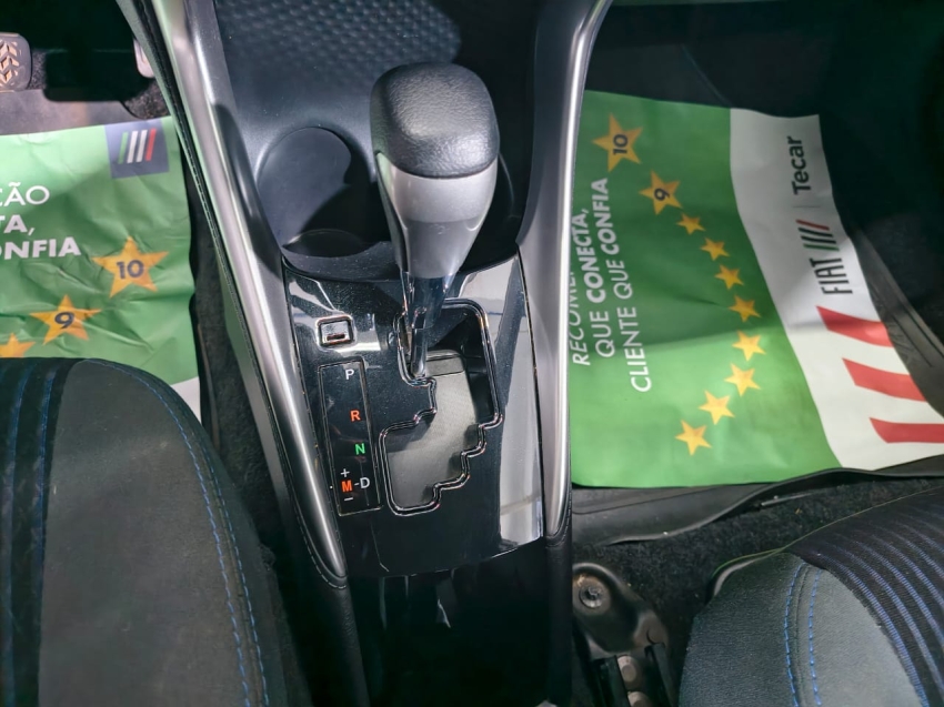 toyota yaris 1.5 16v flex sedan xl multidrive 4p automatico 201911